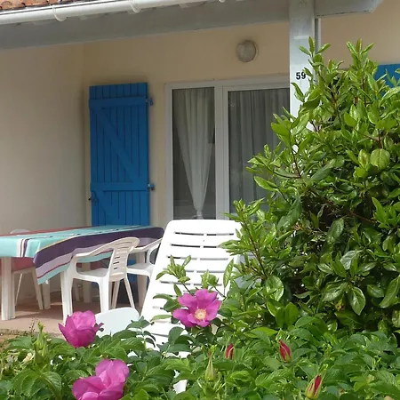 Дом отдыха Maisonnette A 600m De La Avec Piscine Et Parking Prive - Fr-1-231-295